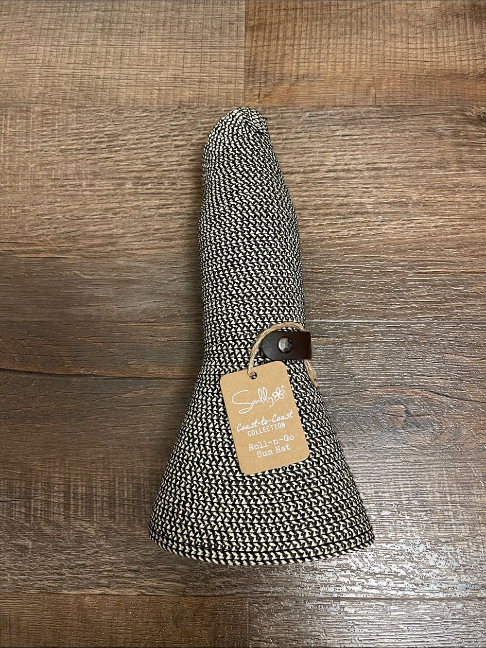Sand & Sky Black & White Roll-N-Go Sun Hat